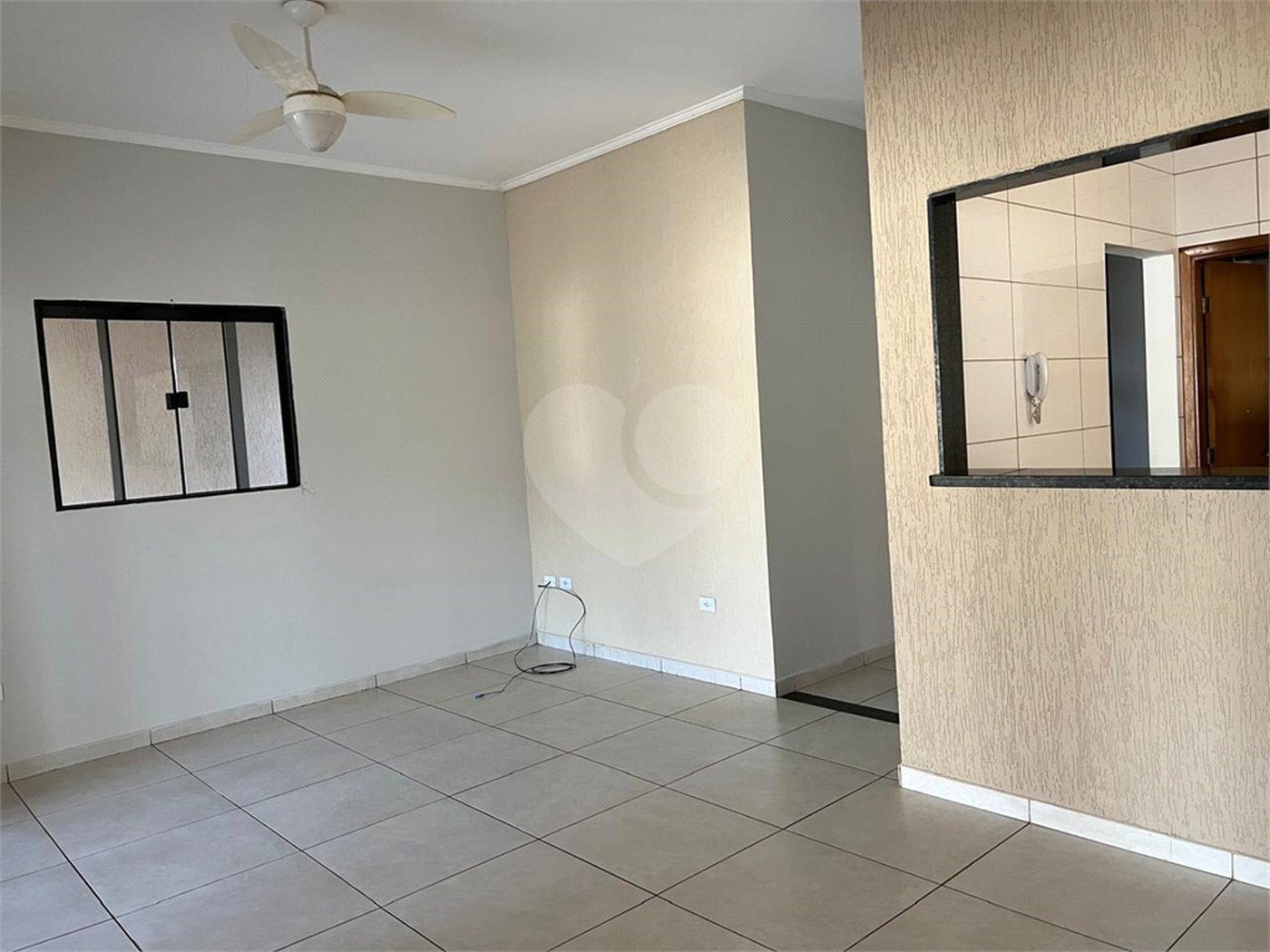 Casa à venda com 3 quartos, sendo 1 suíte, em Ipê, Três Lagoas, MS