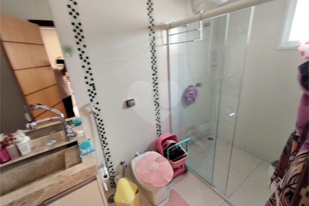 Casa à venda com 3 suítes no condomínio Portal dos Ipês, Indaiatuba - SP