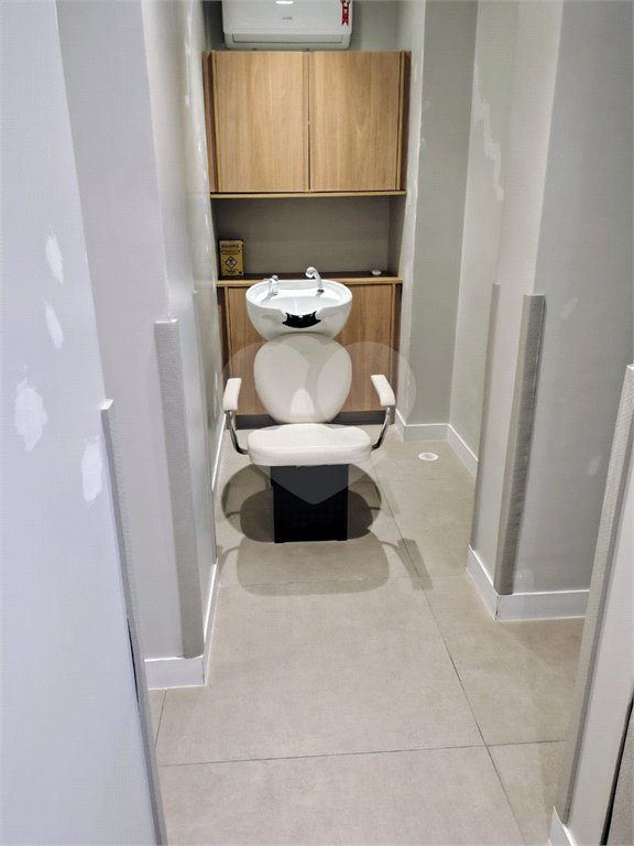 Apartamento à venda com 3 quartos, sendo 1 suíte, em Santo Amaro, São Paulo, SP