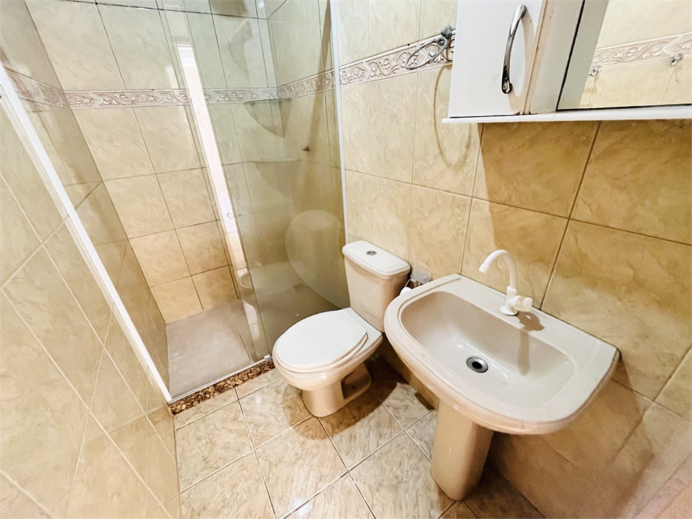 Casa à venda com 3 quartos em Campo Grande, Rio de Janeiro, RJ