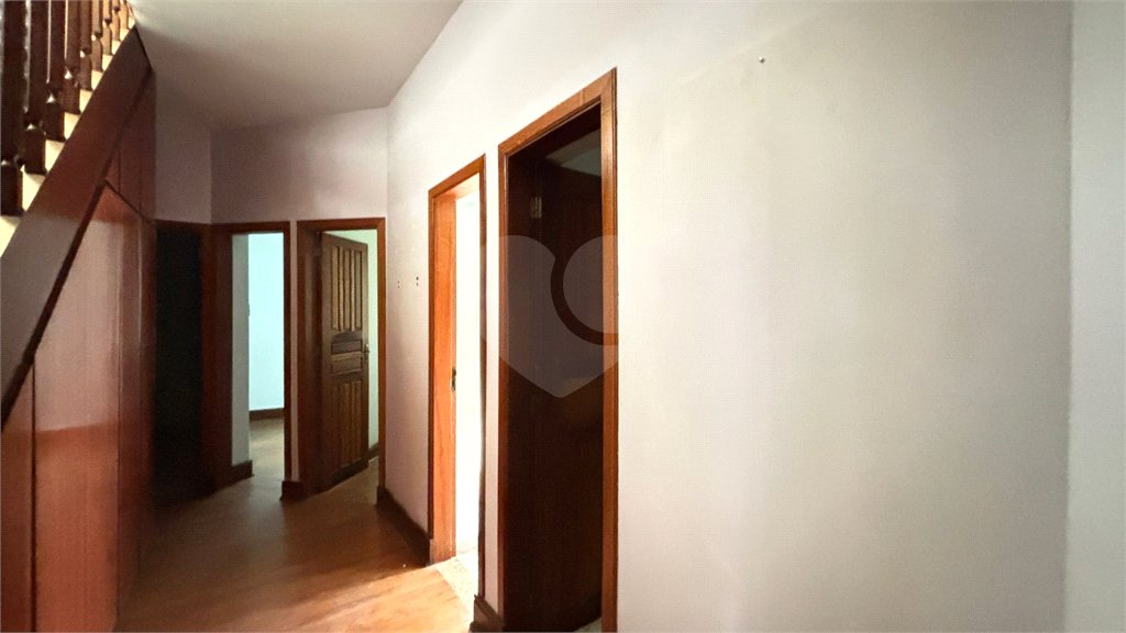 Sobrado à venda ou para alugar com 15 quartos em Tremembé, São Paulo, SP