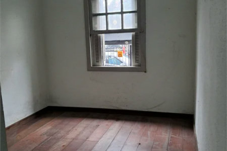 Sobrado à venda com 4 quartos em Vila Madalena, São Paulo, SP