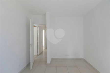 Apartamento à venda com 3 quartos, sendo 1 suíte, em Itaim Bibi, São Paulo, SP