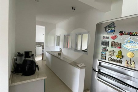 Casa à venda com 4 suítes no condomínio Jardim das Palmeiras, Bragança Paulista - SP