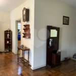 Casa à venda com 4 quartos, sendo 1 suíte, em Caxingui, São Paulo, SP