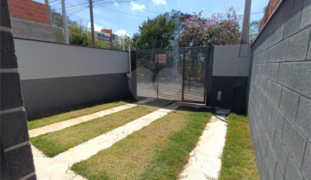 Casa à venda com 2 quartos, sendo 1 suíte,  em Loteamento Jardim do Sol (mailasqui), São Roque, SP