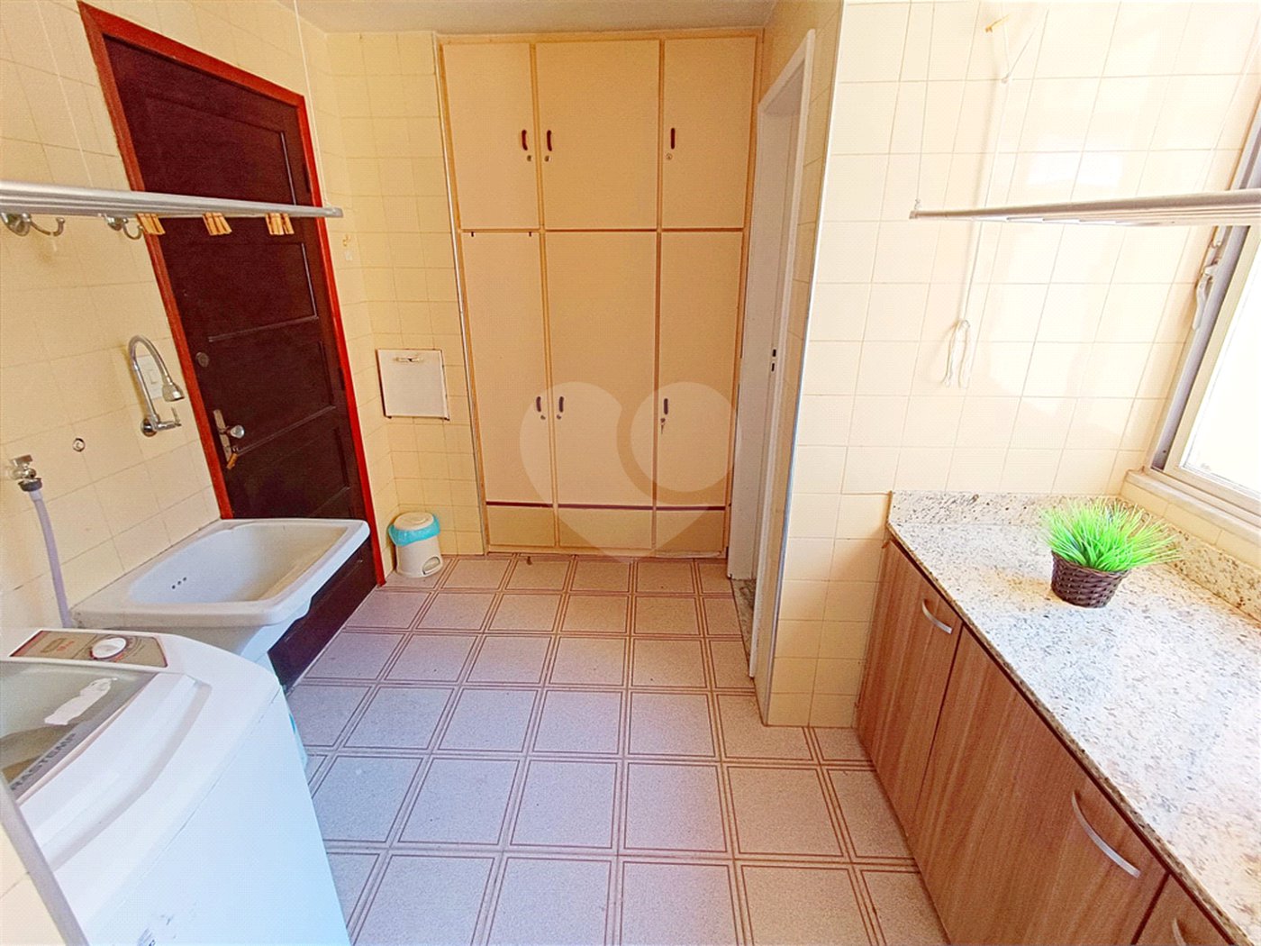 Apartamento à venda com 2 quartos, sendo 1 suíte, em Grajaú, Rio de Janeiro, RJ