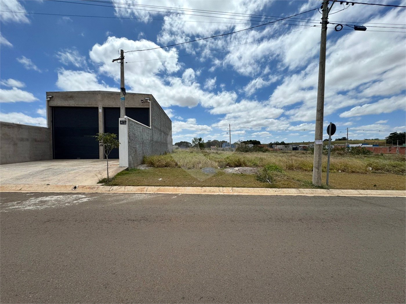Terreno à venda em Vila Mazzei, Itapetininga, SP