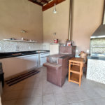 Casa à venda com 4 quartos, sendo 1 suíte, em Santa Cândida, Vinhedo, SP