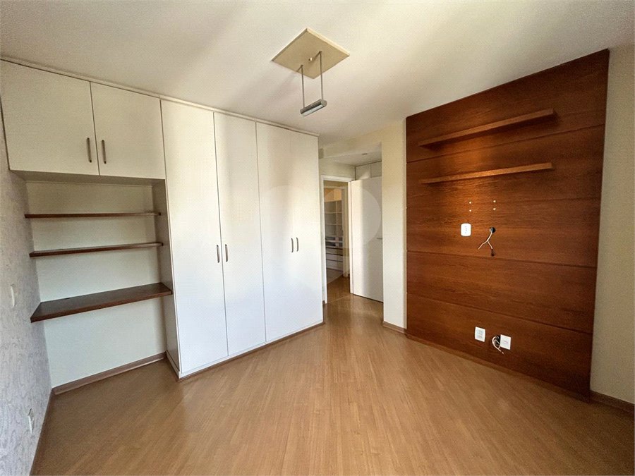 Apartamento à venda com 2 quartos, sendo 1 suíte, em Vila Andrade, São Paulo, SP