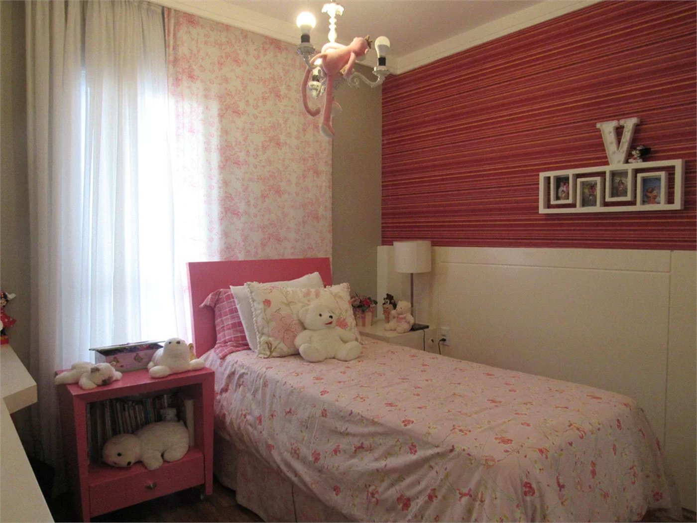 Apartamento à venda com 4 quartos, sendo 3 suítes,  em Jardim Londrina, São Paulo, SP