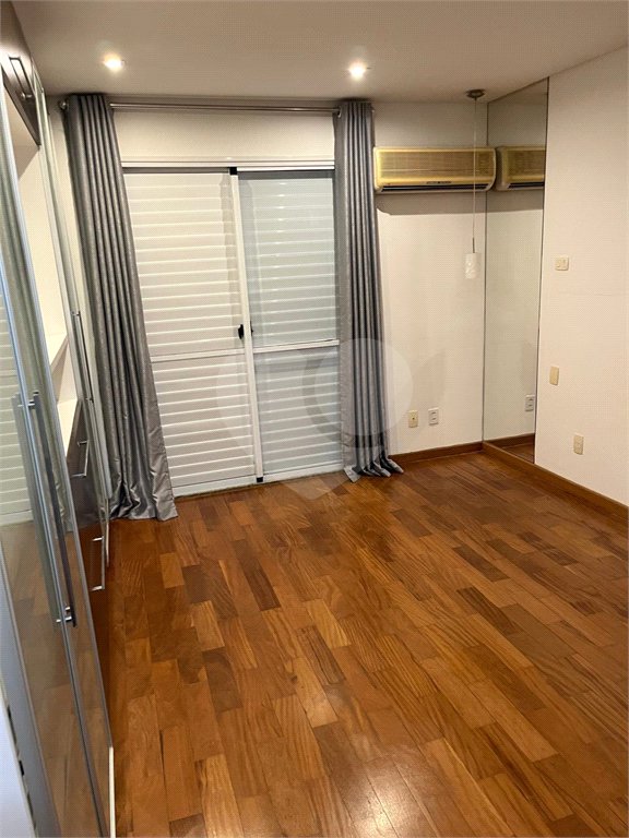 Apartamento para alugar com 3 suítes em Alphaville Centro Industrial e Empresarial/alphaville., Barueri, SP