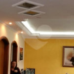 Sobrado à venda com 4 quartos, sendo 2 suítes, em Tremembé, São Paulo, SP