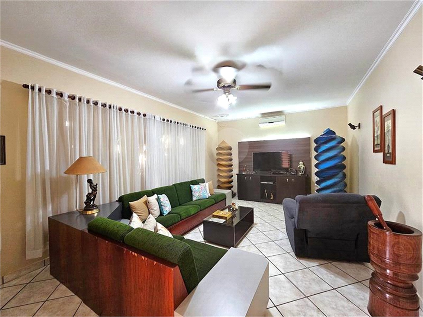 Casa Térrea à venda com 6 quartos, sendo 4 suítes, em Jardim Maria Goretti, Ribeirão Preto, SP