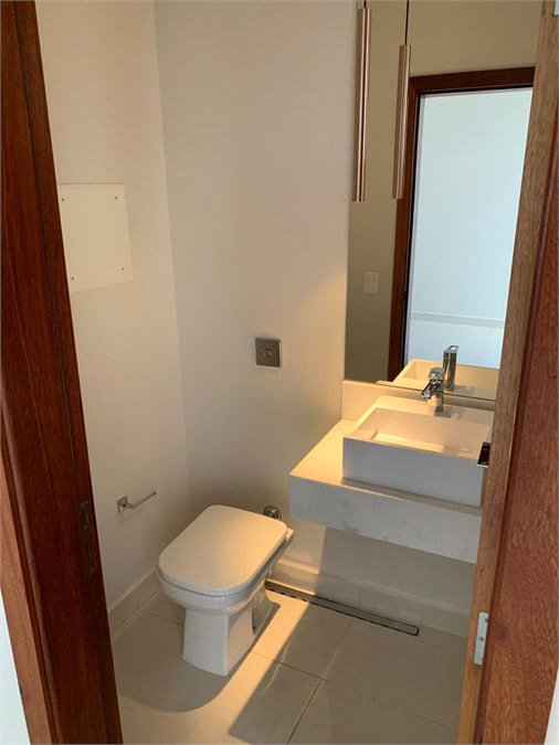 Casa em condomínio à venda ou para alugar com 2 quartos, sendo 1 suíte, em Residencial Villa do Bosque, Sorocaba, SP