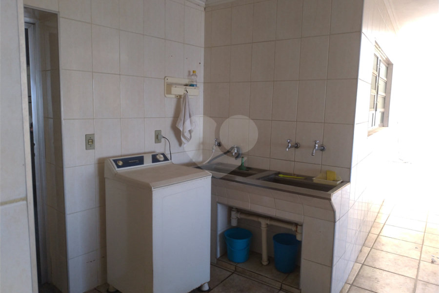 Sobrado à venda com 3 quartos em Jardim São Bento, São Paulo, SP
