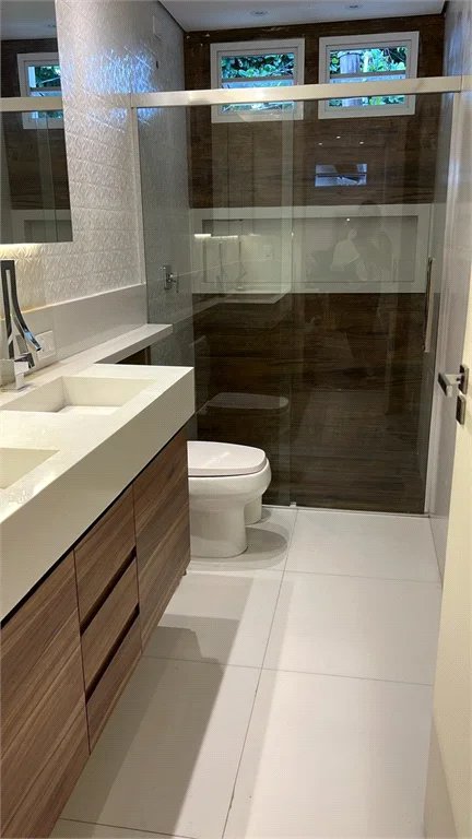 Sobrado à venda com 3 quartos, sendo 1 suíte, em Jardim Vazani, São Paulo, SP
