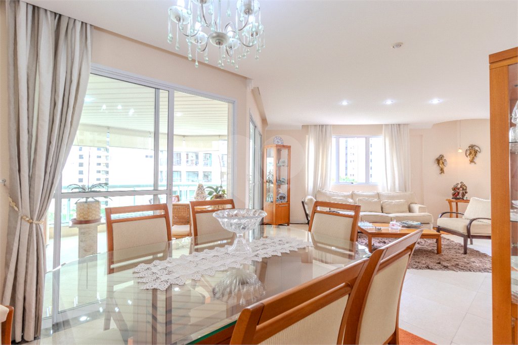 Apartamento à venda com 3 suítes em Vila Mascote, São Paulo, SP