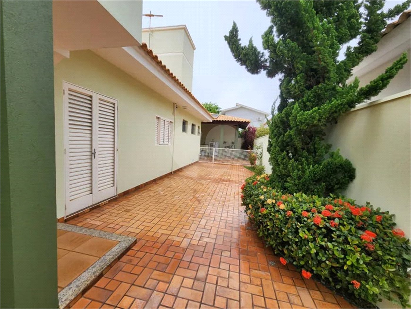 Casa Jardim Araucária