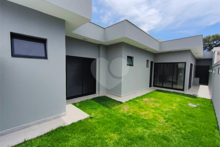 Casa 3 dormitórios 1 suíte, condomínio Faixa Azul.