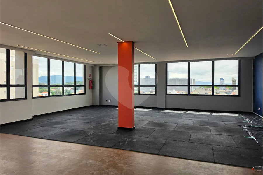 46 m², 2 dormitórios, suíte e lazer completo no rooftop, próximo ao metrô