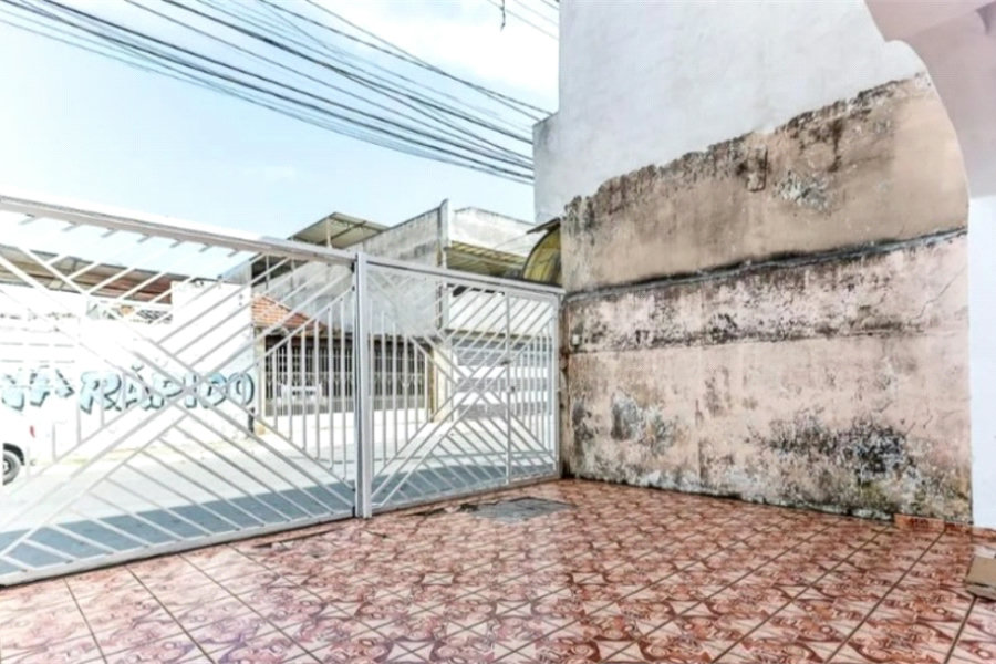 Sobrado à venda com 3 quartos, sendo 1 suíte, em Parque Edu Chaves, São Paulo, SP
