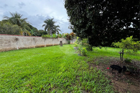 Casa à venda com 4 quartos, sendo 2 suítes, no condomínio Zuleika Jabour, Salto - SP