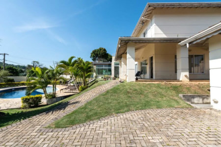 Casa à venda com 4 quartos, sendo 2 suítes,  no condomínio Jardim Ribeirão II, Itupeva - SP