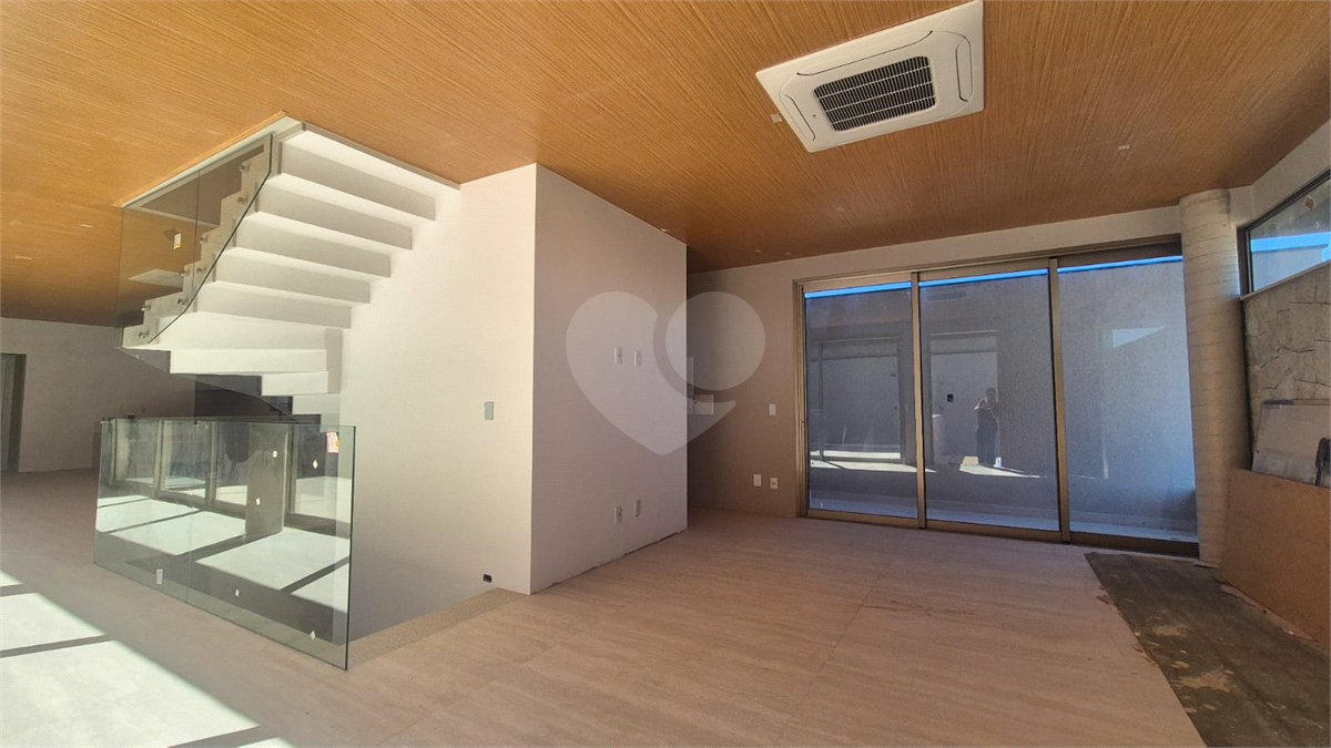 Casa à venda com 6 suítes no condomínio Alphaville Nova Esplanada 3, Votorantim - SP