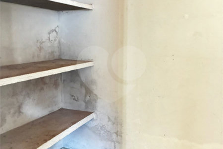 Casa à venda com 2 quartos, sendo 1 suíte, no Centro, Três Lagoas, MS