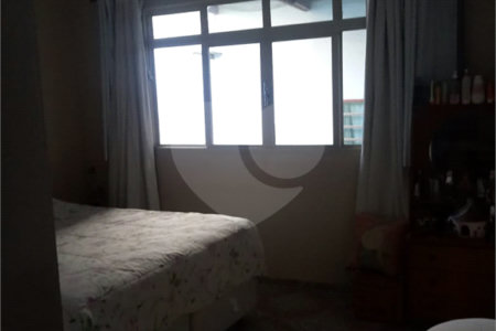 Chácara à venda com 8 quartos em Loteamento Chácara Val Paraiso, Atibaia, SP