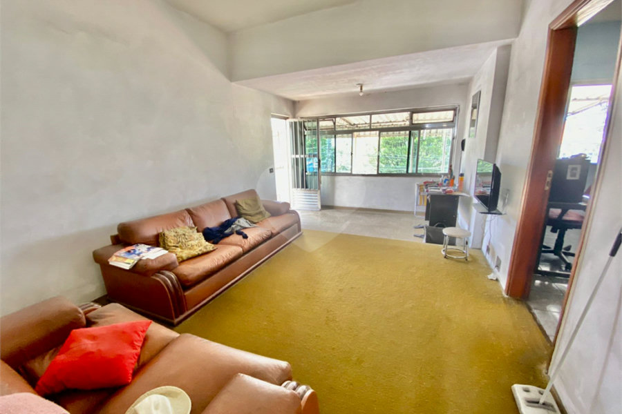 Sobrado à venda com 3 quartos em Aclimação, São Paulo, SP