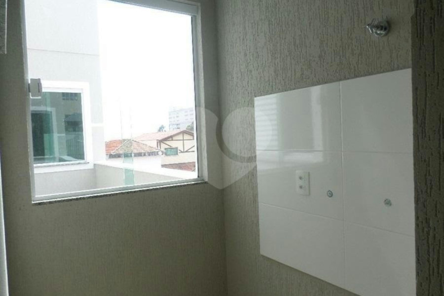 Casa à venda com 2 quartos no condomínio Maracujas, São Paulo - SP