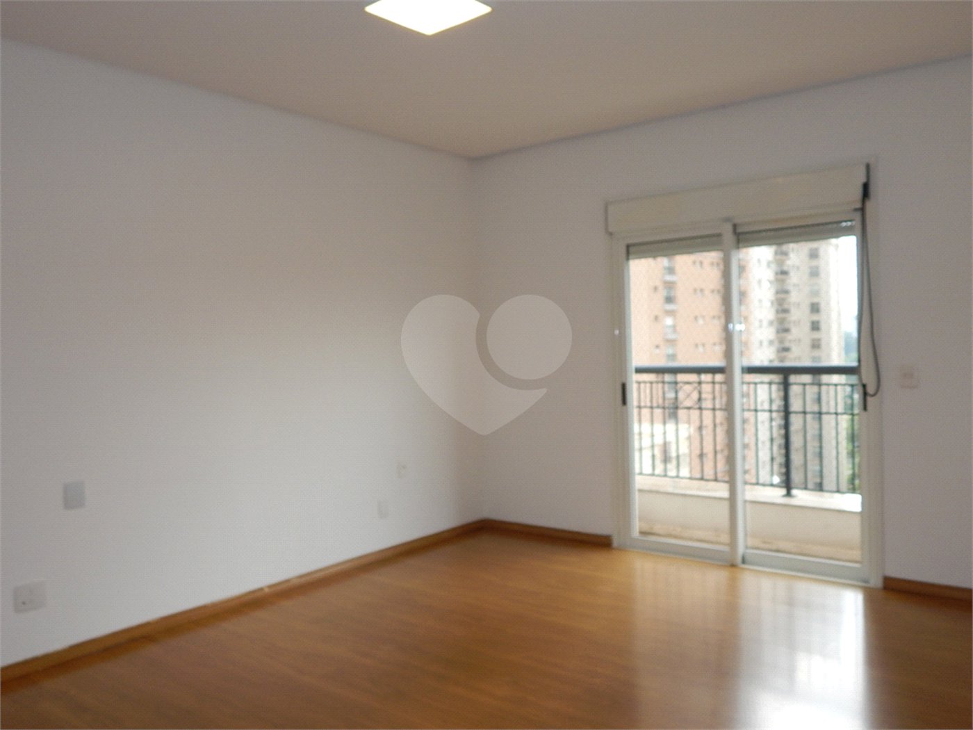 Apartamento à venda com 4 suítes em Moema, São Paulo, SP
