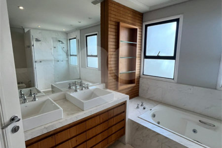 Apartamento para alugar com 4 suítes em Jardim Morumbi, São Paulo, SP