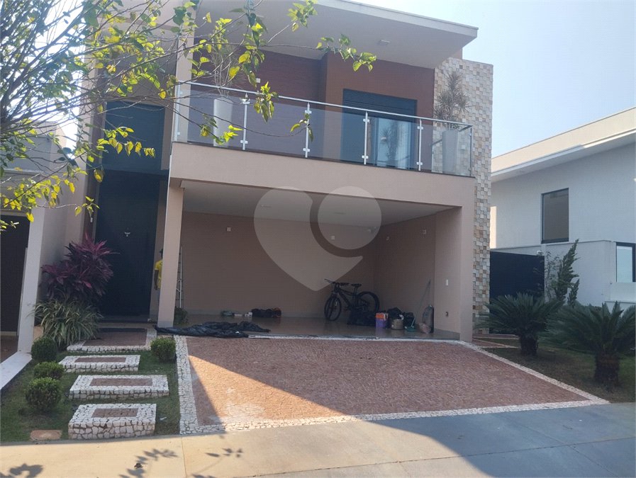 Casa à venda com 3 suítes em Jardim Salto Grande, Araraquara, SP