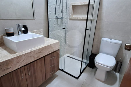Casa à venda com 3 quartos, sendo 1 suíte, em Pinheirinho, Vinhedo, SP