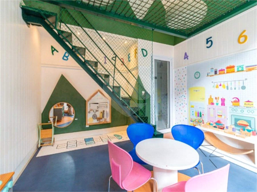 Apartamento à venda com 3 quartos, sendo 2 suítes,  em Perdizes, São Paulo, SP