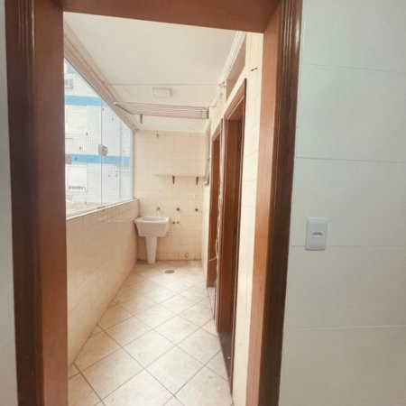 Apartamento com 2 dormitórios à venda, 90 m² por R$ 740.000,00 - Boqueirão - Santos/SP