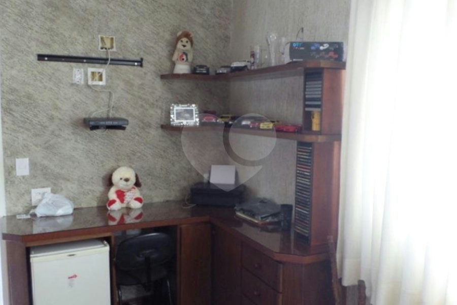 Casa à venda com 5 quartos, sendo 3 suítes,  em Parque Edu Chaves, São Paulo, SP