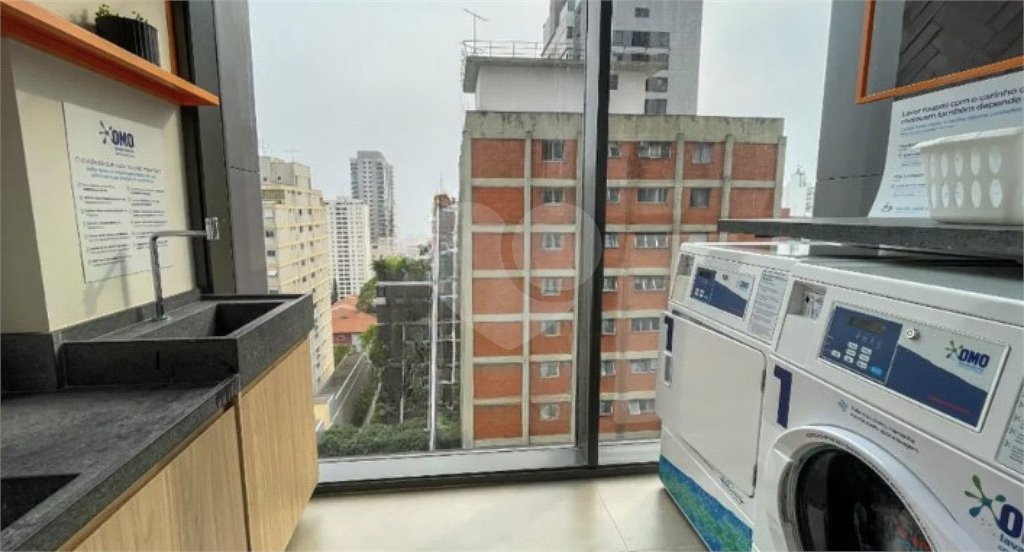 Apartamento à venda ou para alugar com 1 quarto em Pinheiros, São Paulo, SP