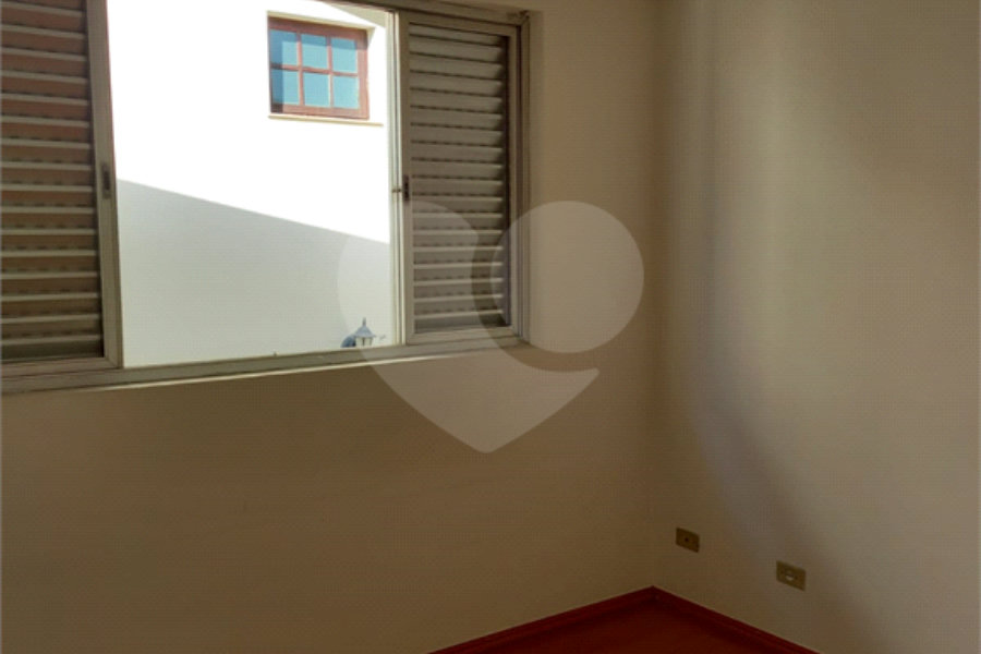 Sobrado à venda com 5 quartos, sendo 2 suítes,  em Tremembé, São Paulo, SP