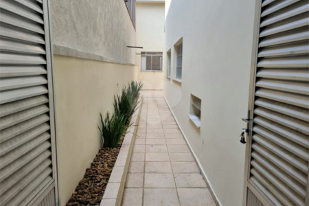 Sobrado à venda com 3 quartos, sendo 1 suíte,  em Jardim Bonfiglioli, São Paulo, SP