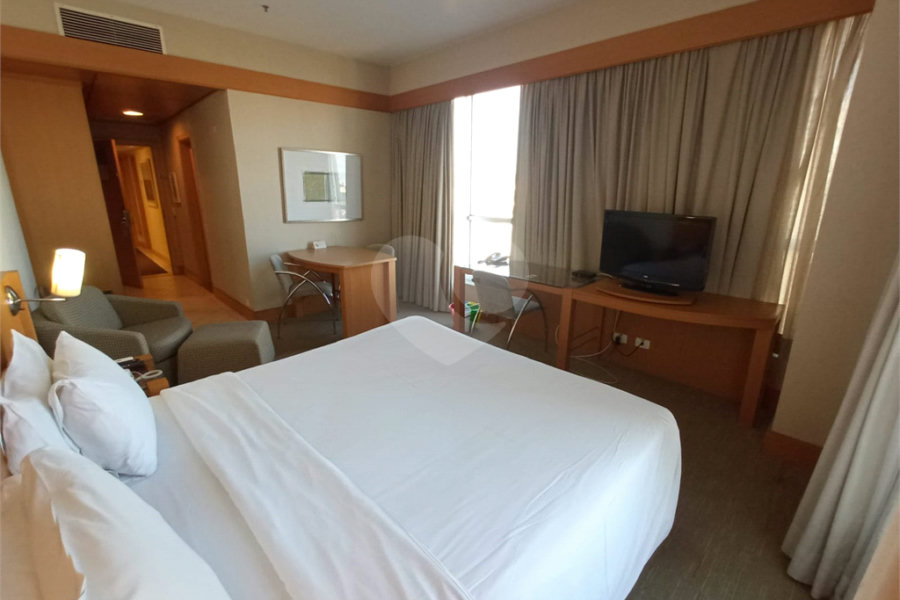 Flat à venda com 1 quarto em Santana, São Paulo, SP