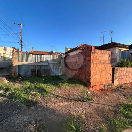 Casa à venda com 2 quartos, sendo 1 suíte, em Vila Doutor Laurindo, Tatuí, SP