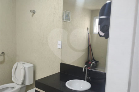 Apartamento à venda com 3 quartos, sendo 1 suíte, em Jardim Imperador, Suzano, SP