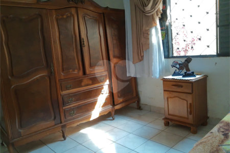 Casa Térrea à venda com 4 quartos, sendo 1 suíte,  em Vila Mazzei, São Paulo, SP