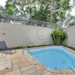 Casa à venda com 5 quartos, sendo 3 suítes, em Alto da Boa Vista, São Paulo, SP
