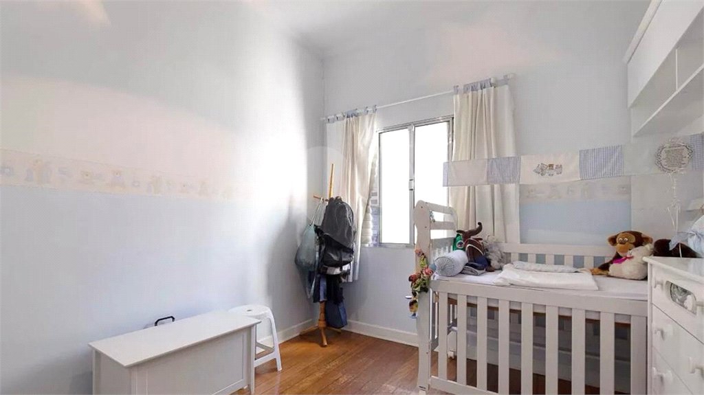 Sobrado à venda com 4 quartos, sendo 2 suítes,  em Vila Pompéia, São Paulo, SP