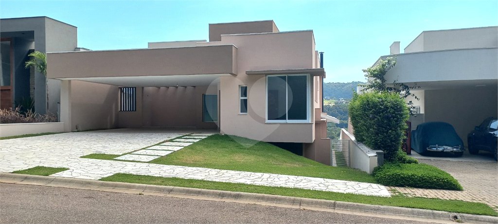 Casa à venda com 3 suítes em Santa Isabel, Louveira, SP